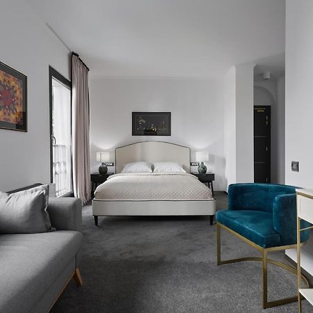 The Square Hotel 克卢日-纳波卡 外观 照片